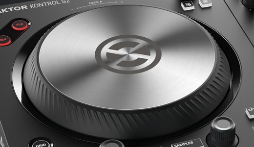 دی جی کنترلر نیتیو اینسترومنتس Native Instruments Traktor Kontrol S2 MK3